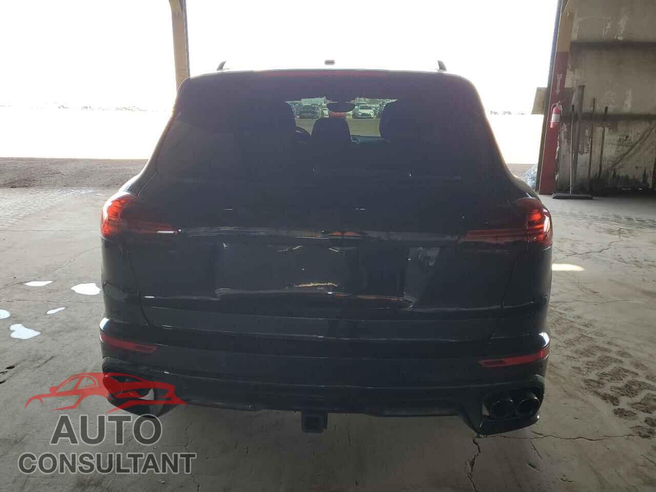 PORSCHE CAYENNE 2016 - WP1AD2A21GLA73437