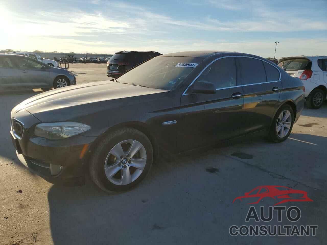 BMW 5 SERIES 2011 - WBAFR1C57BC740723