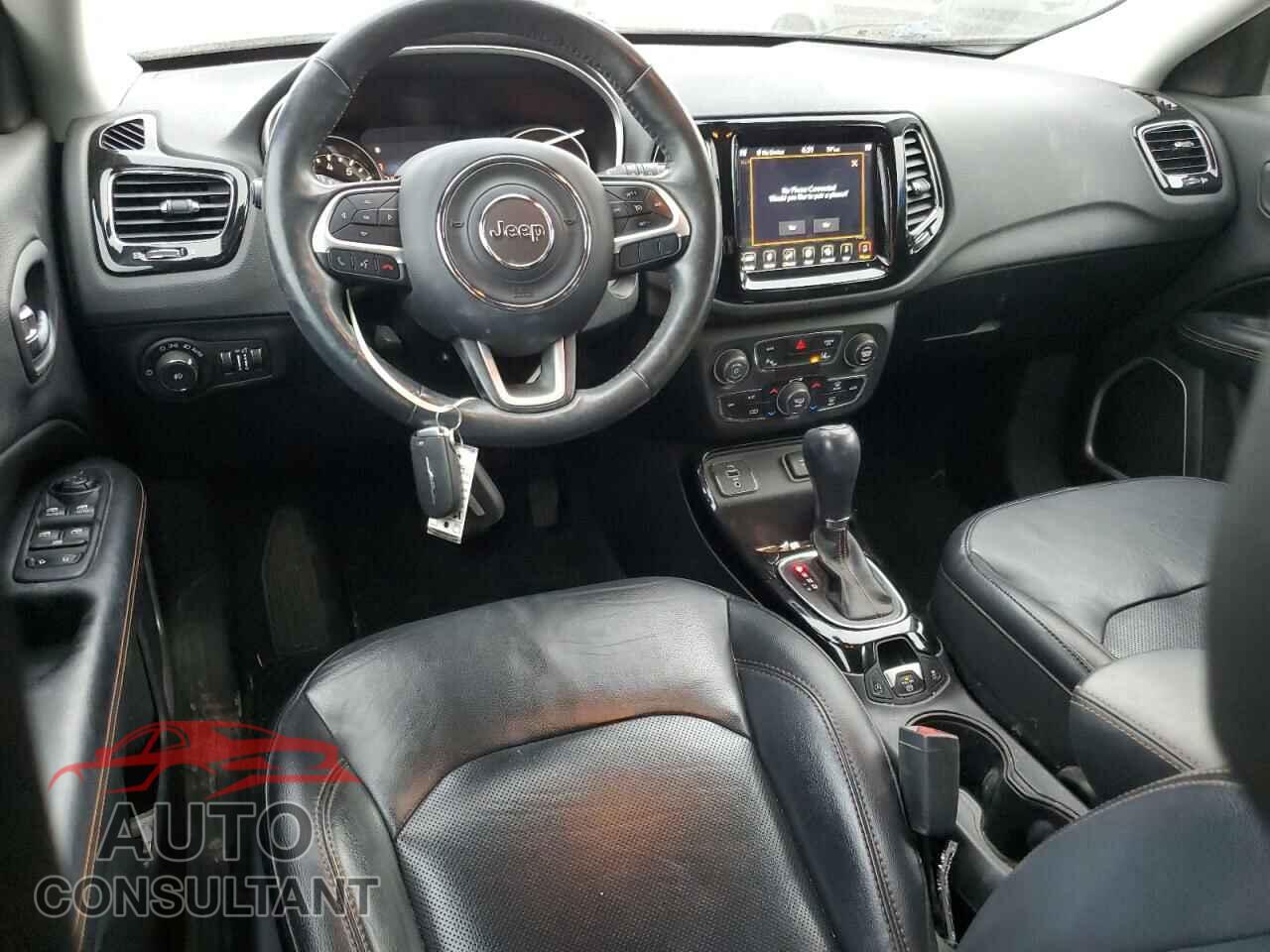 JEEP COMPASS 2018 - 3C4NJCCB3JT367979