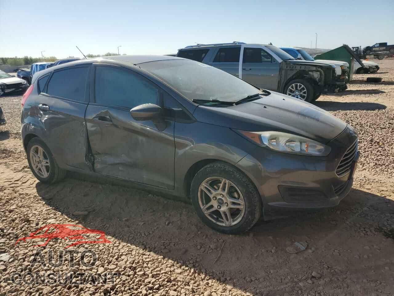 FORD FIESTA 2017 - 3FADP4EJ2HM131824