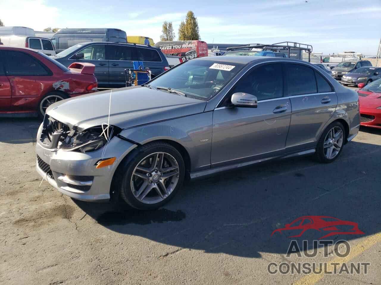 MERCEDES-BENZ C-CLASS 2012 - WDDGF5HB6CR238991
