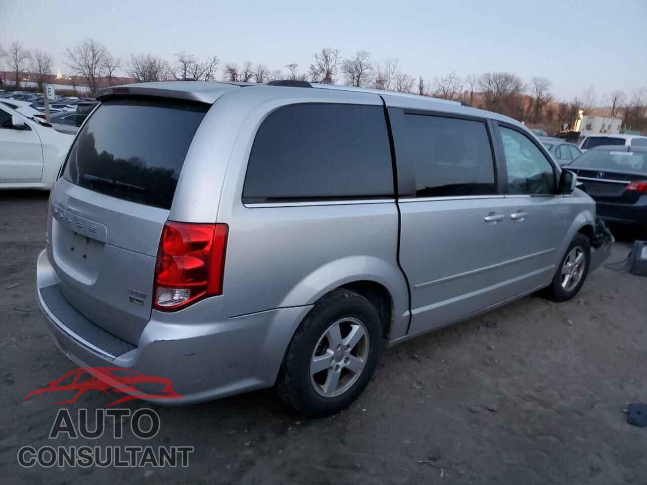 DODGE CARAVAN 2011 - 2D4RN5DG6BR689387