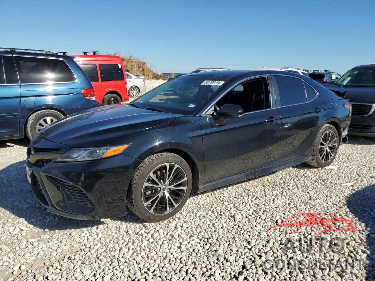 TOYOTA CAMRY 2018 - JTNB11HK3J3069715