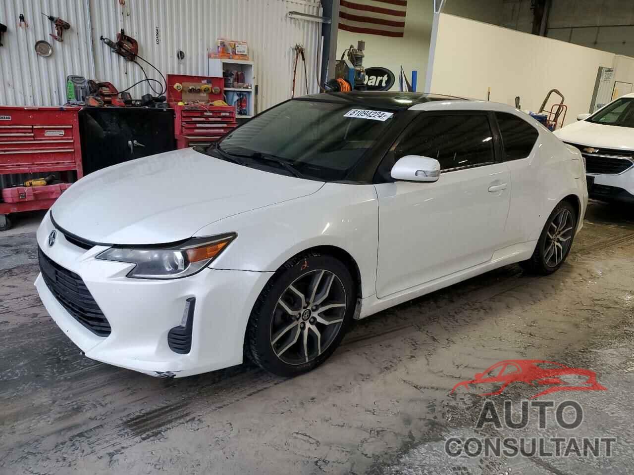 TOYOTA SCION 2015 - JTKJF5C77FJ008486