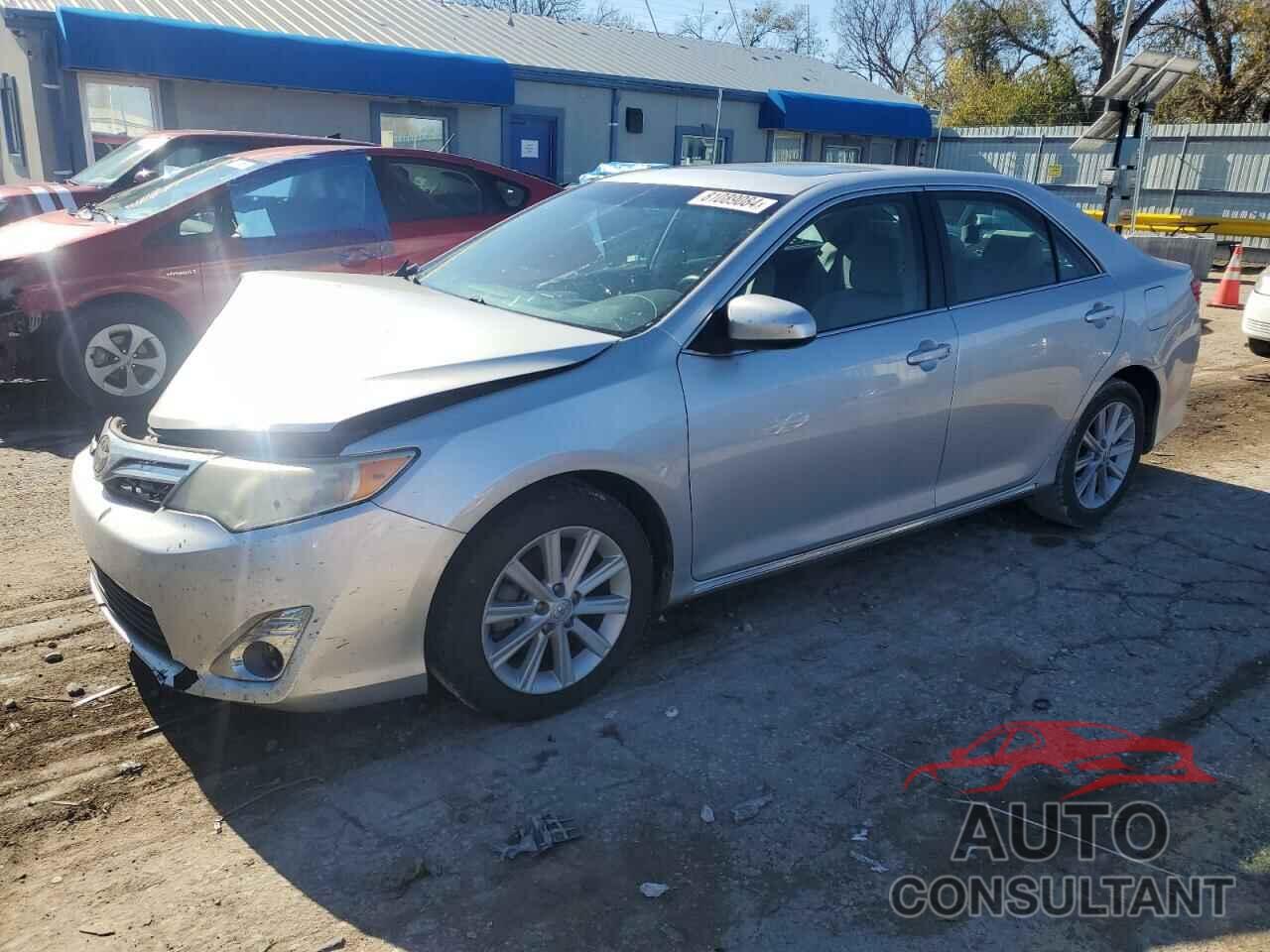 TOYOTA CAMRY 2014 - 4T4BF1FK2ER385648