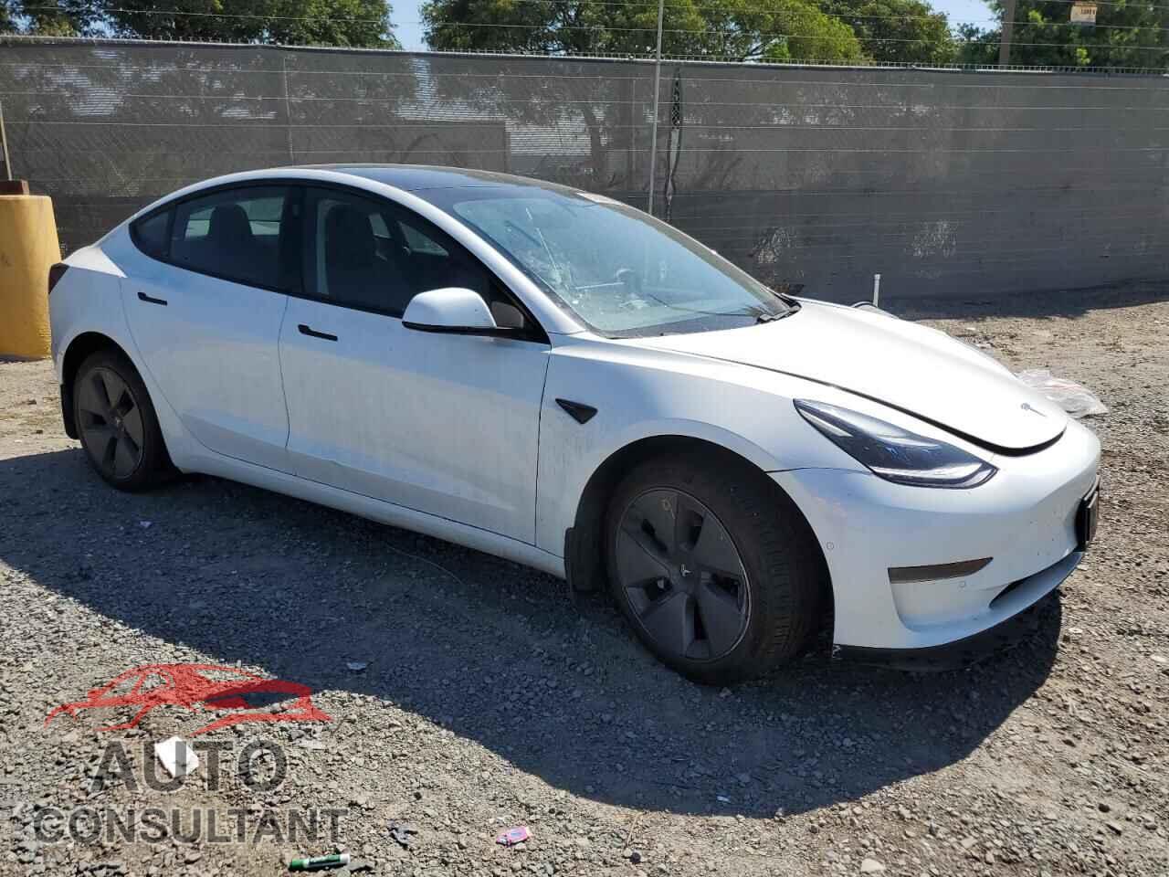 TESLA MODEL 3 2021 - 5YJ3E1EAXMF996680