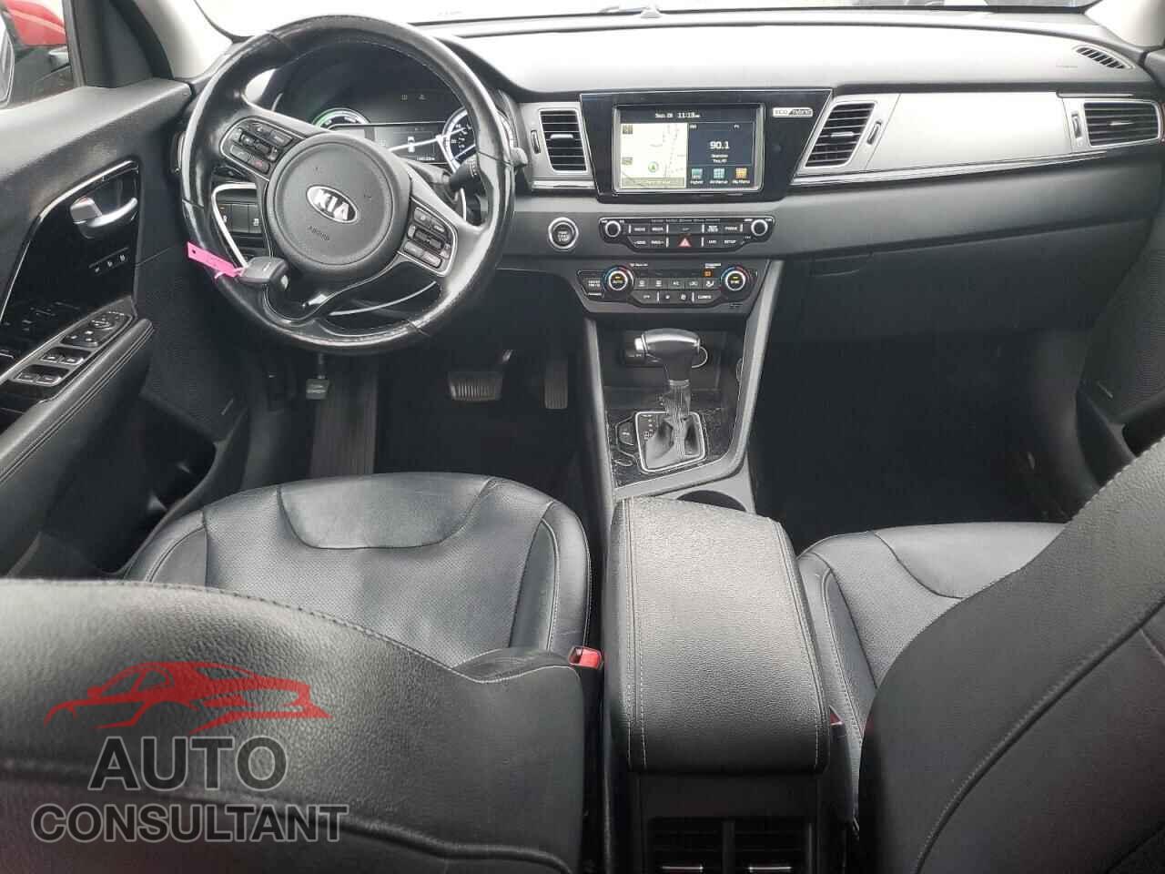 KIA NIRO 2017 - KNDCE3LC7H5047756