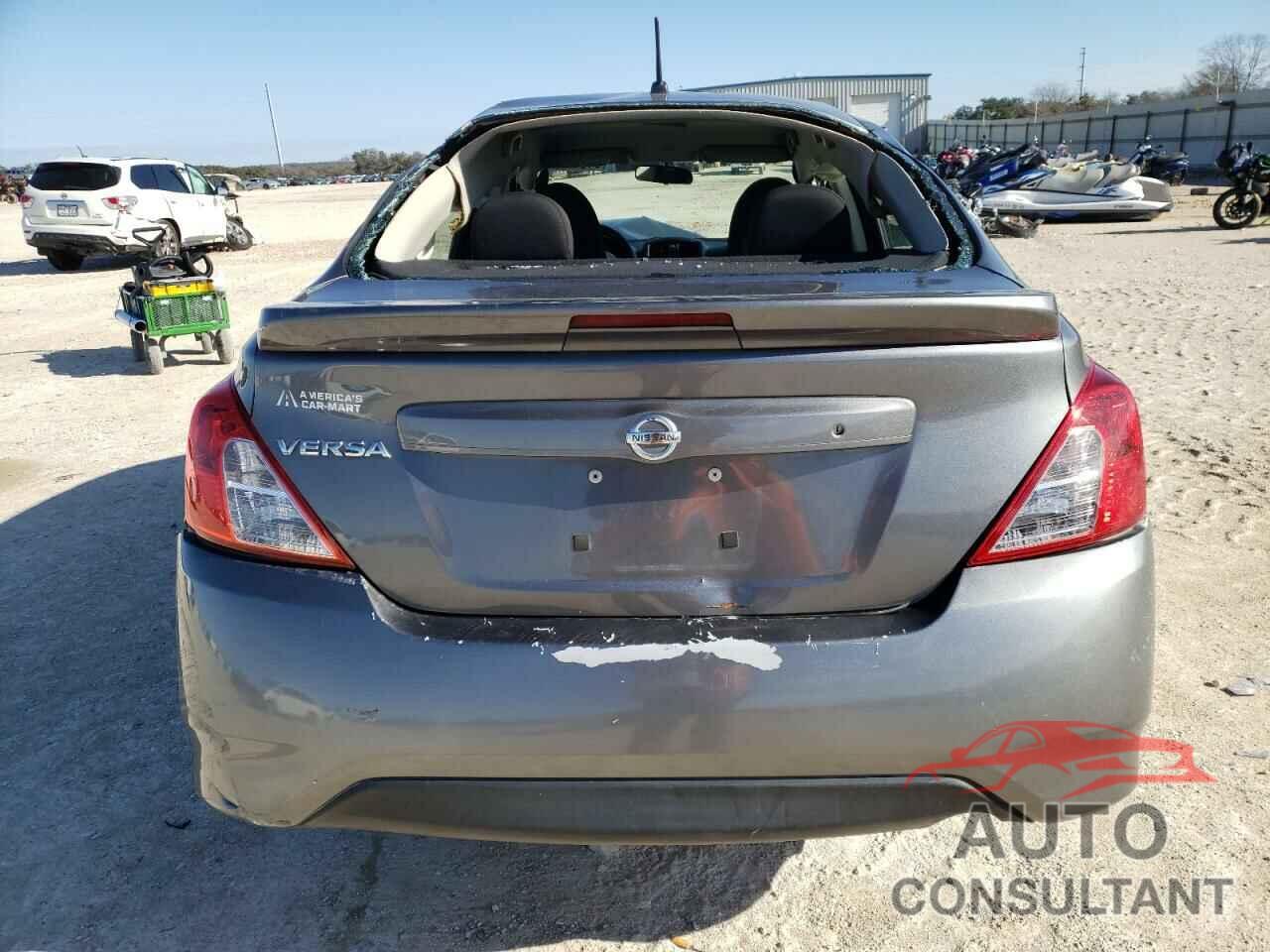 NISSAN VERSA 2017 - 3N1CN7AP1HL898788