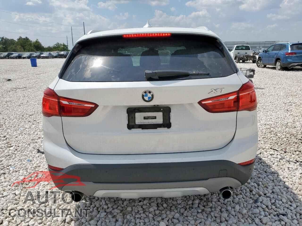 BMW X1 2017 - WBXHT3C39H5F76143