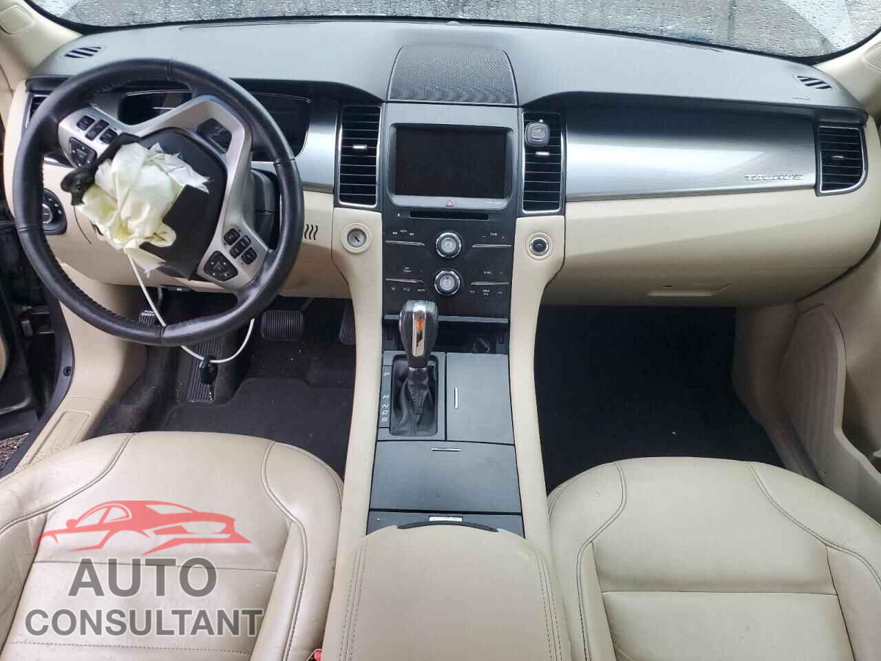 FORD TAURUS 2013 - 1FAHP2E84DG108570