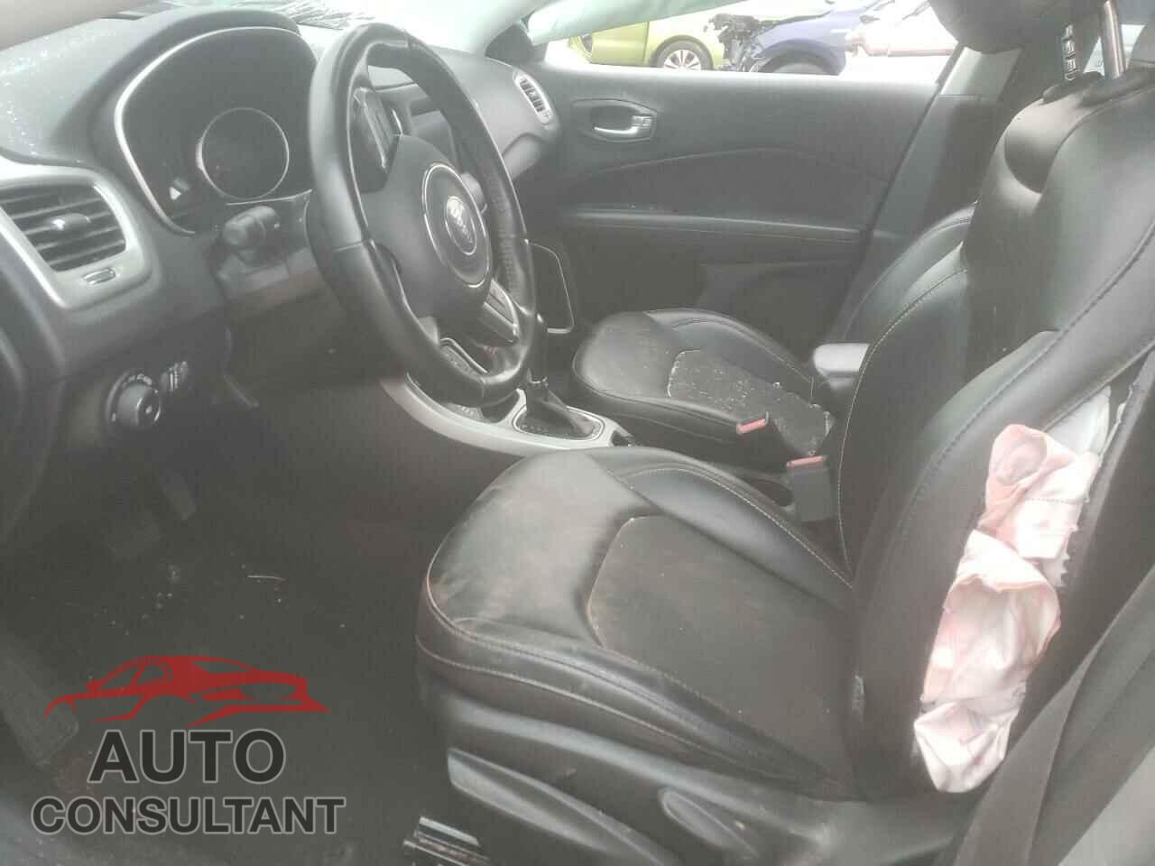 JEEP COMPASS 2019 - 3C4NJDBBXKT689608