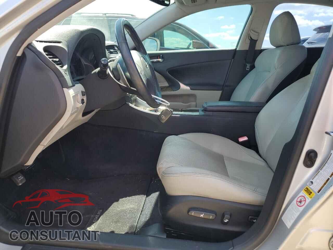 LEXUS IS 2010 - JTHBF5C24A2098455