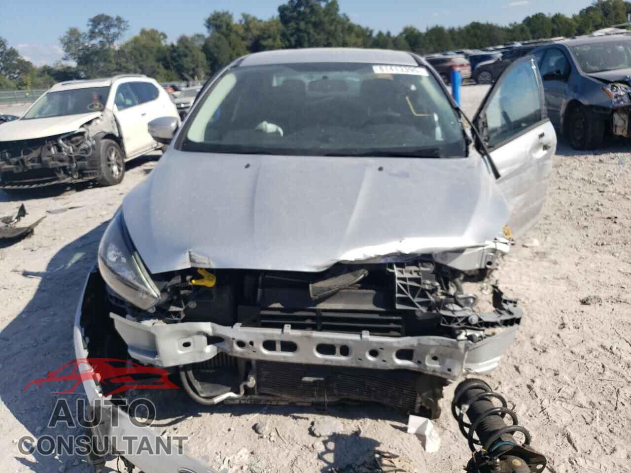 FORD FOCUS 2016 - 1FADP3FE2GL207165