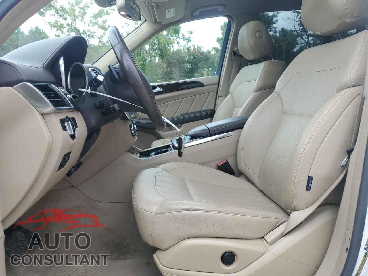MERCEDES-BENZ GL-CLASS 2015 - 4JGDF6EE4FA532776