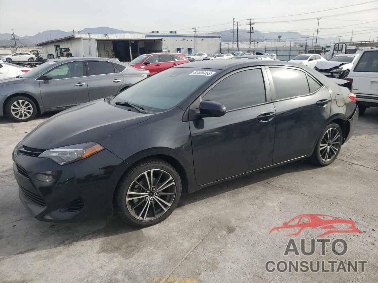 TOYOTA COROLLA 2018 - 5YFBURHE7JP797615