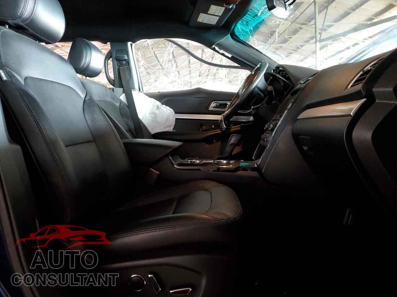 FORD EXPLORER 2017 - 1FM5K7D80HGA09174