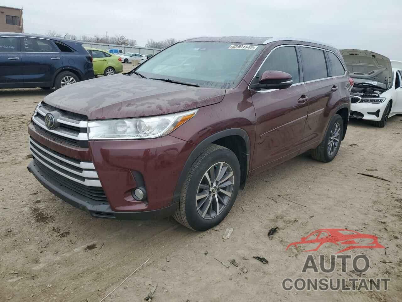 TOYOTA HIGHLANDER 2018 - 5TDJZRFH6JS855795