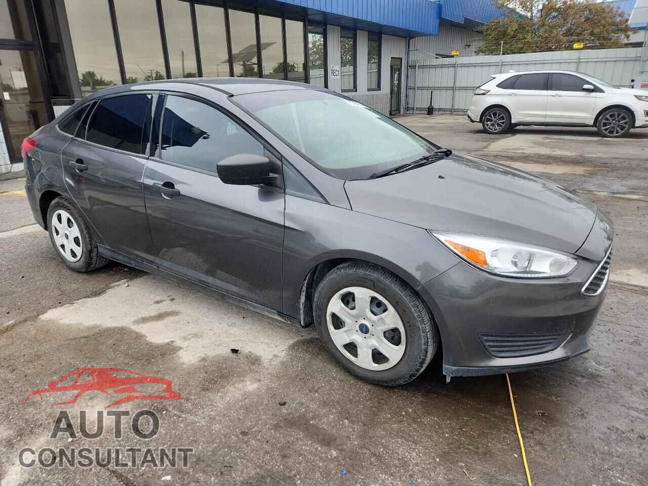 FORD FOCUS 2017 - 1FADP3E27HL206456
