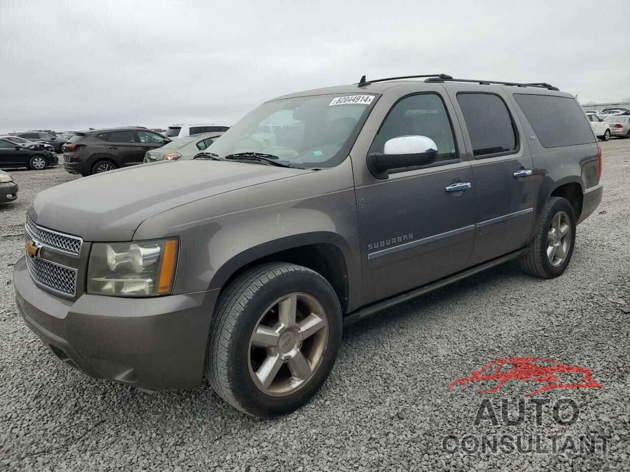 CHEVROLET SUBURBAN 2011 - 1GNSCKE09BR177155