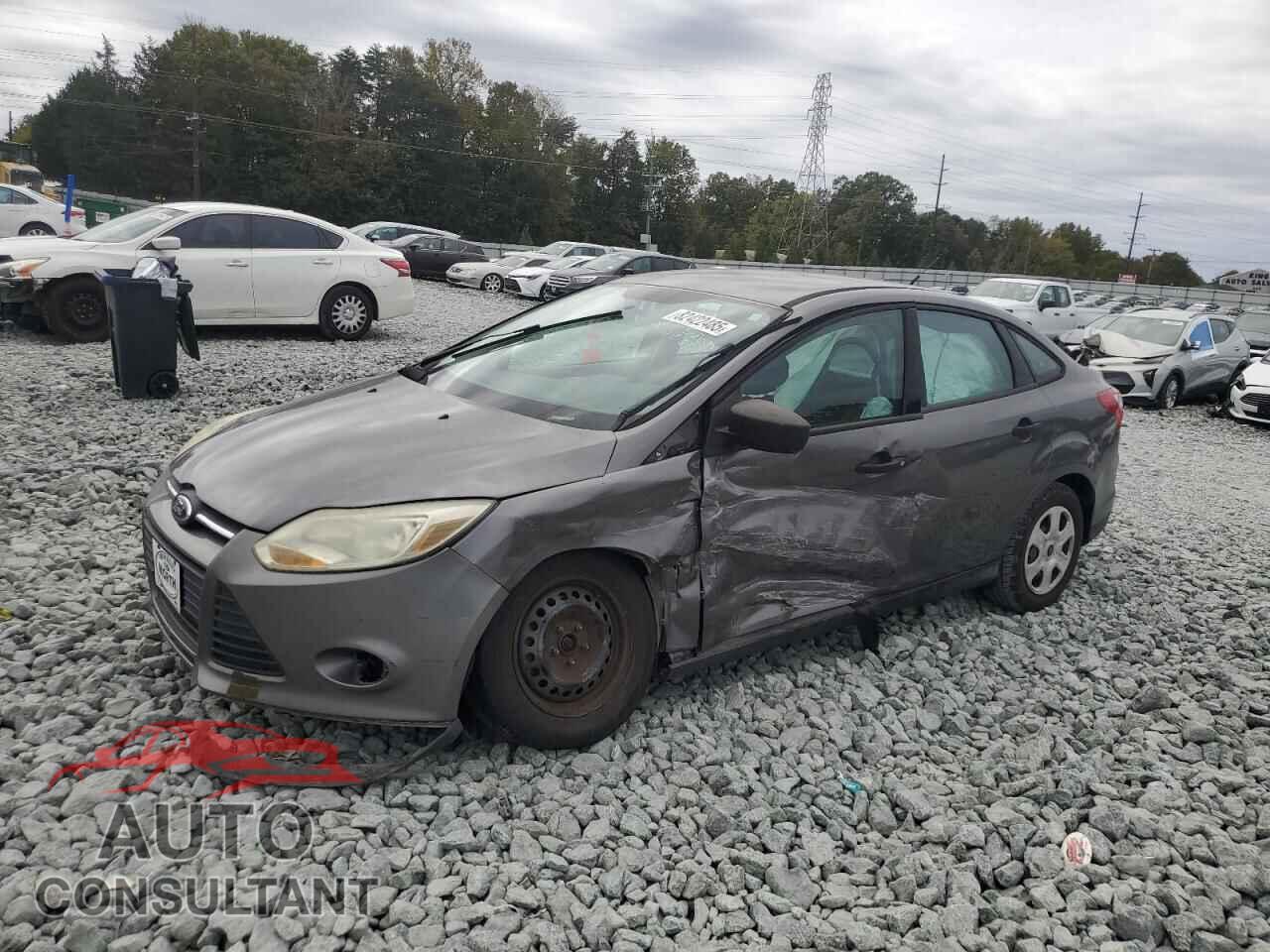 FORD FOCUS 2013 - 1FADP3E23DL219375