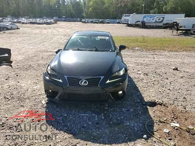 LEXUS IS 2015 - JTHBF1D29F5057722
