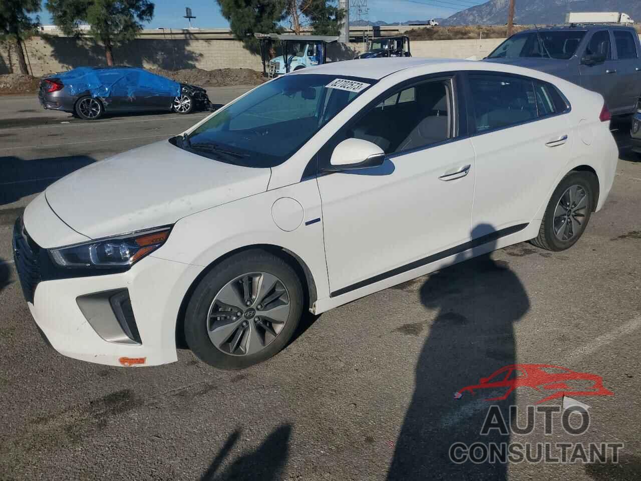 HYUNDAI IONIQ 2018 - KMHC75LD7JU087244