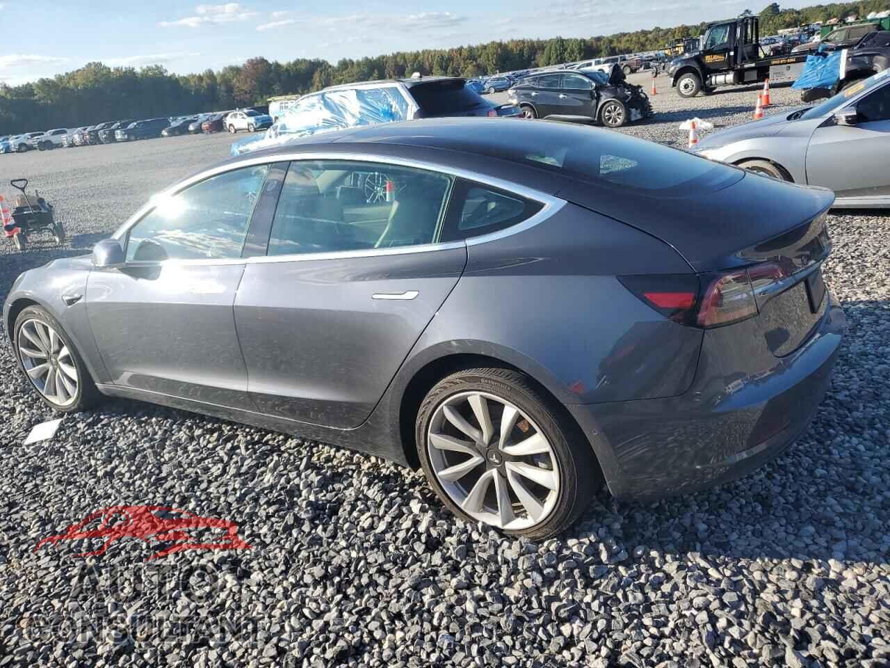 TESLA MODEL 3 2019 - 5YJ3E1EB4KF389499