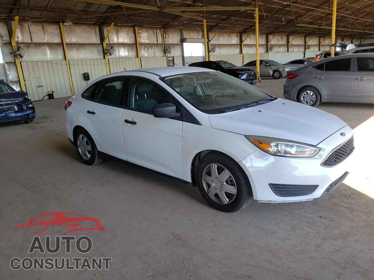 FORD FOCUS 2016 - 1FADP3E27GL362219