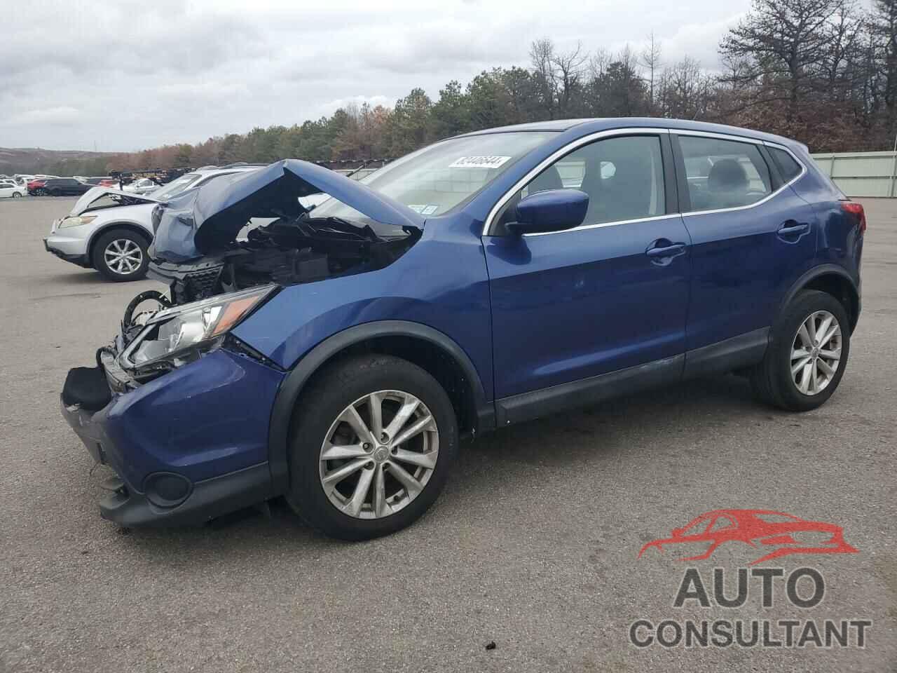 NISSAN ROGUE 2018 - JN1BJ1CR9JW262431