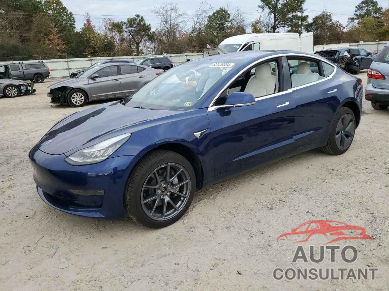 TESLA MODEL 3 2018 - 5YJ3E1EB8JF096610