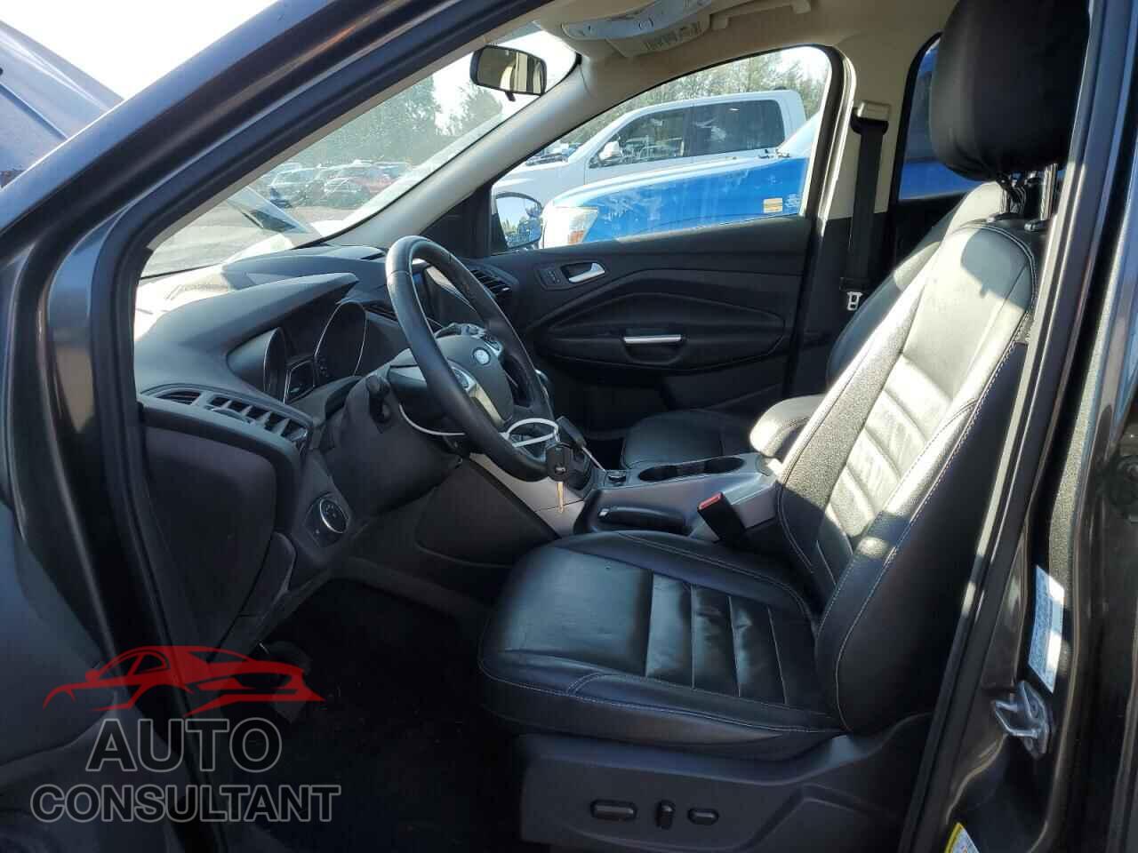 FORD ESCAPE 2016 - 1FMCU9GX1GUB83643