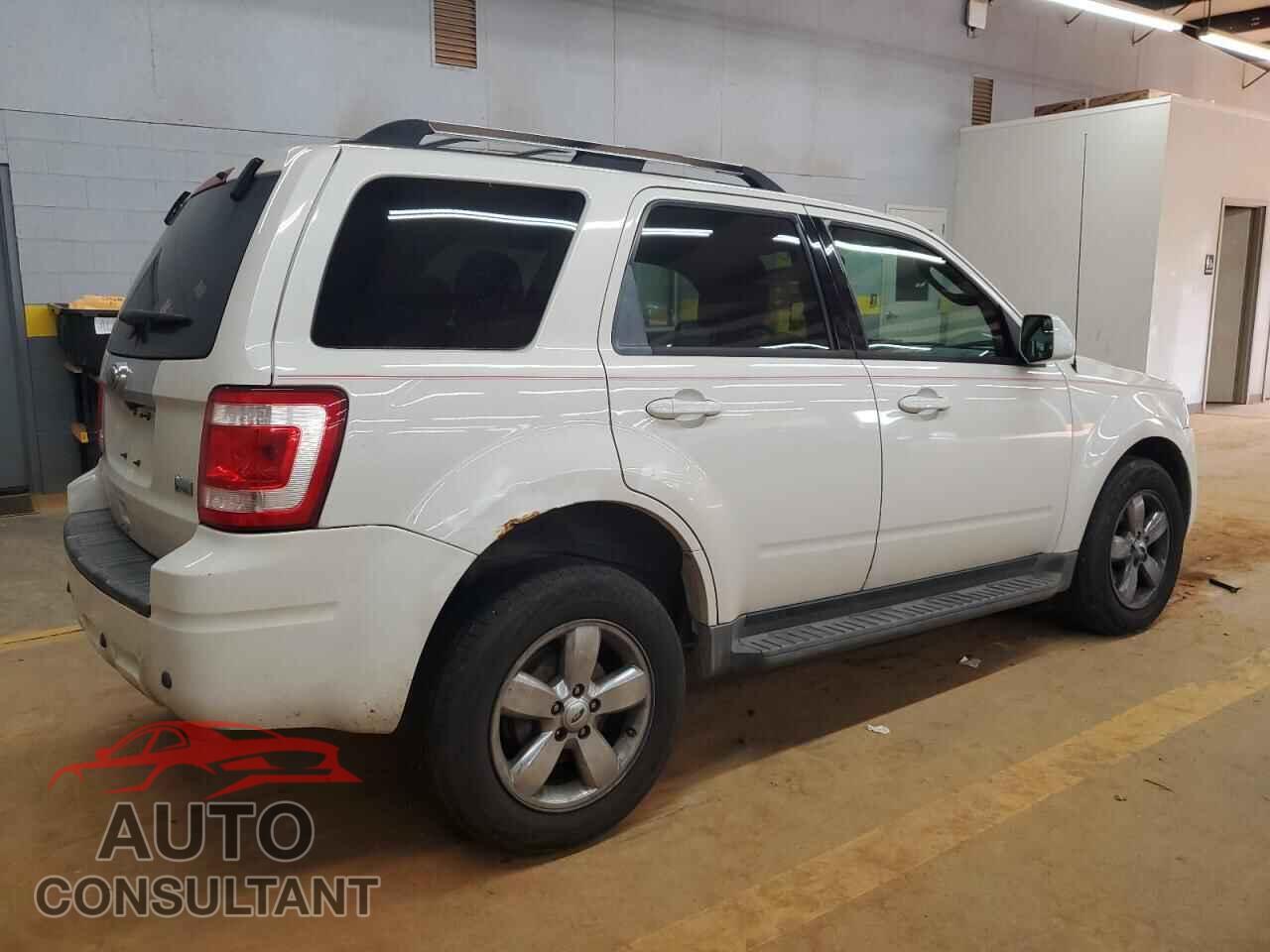 FORD ESCAPE 2011 - 1FMCU9EG8BKA32435