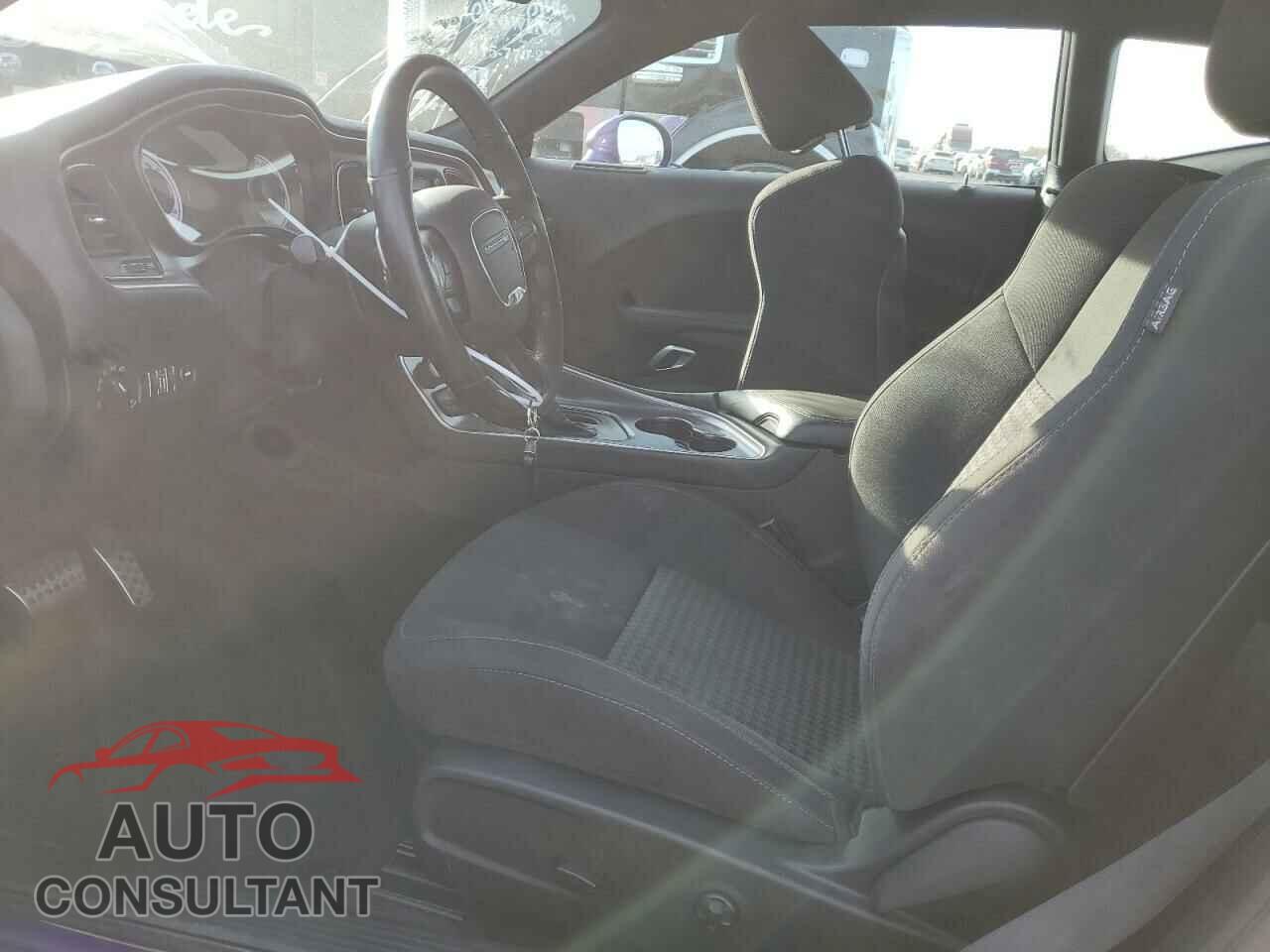 DODGE CHALLENGER 2018 - 2C3CDZBT2JH304820