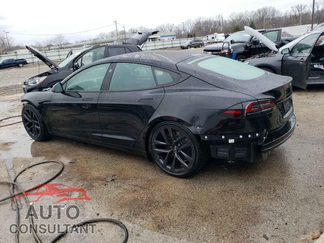 TESLA MODEL S 2023 - 5YJSA1E57PF502211