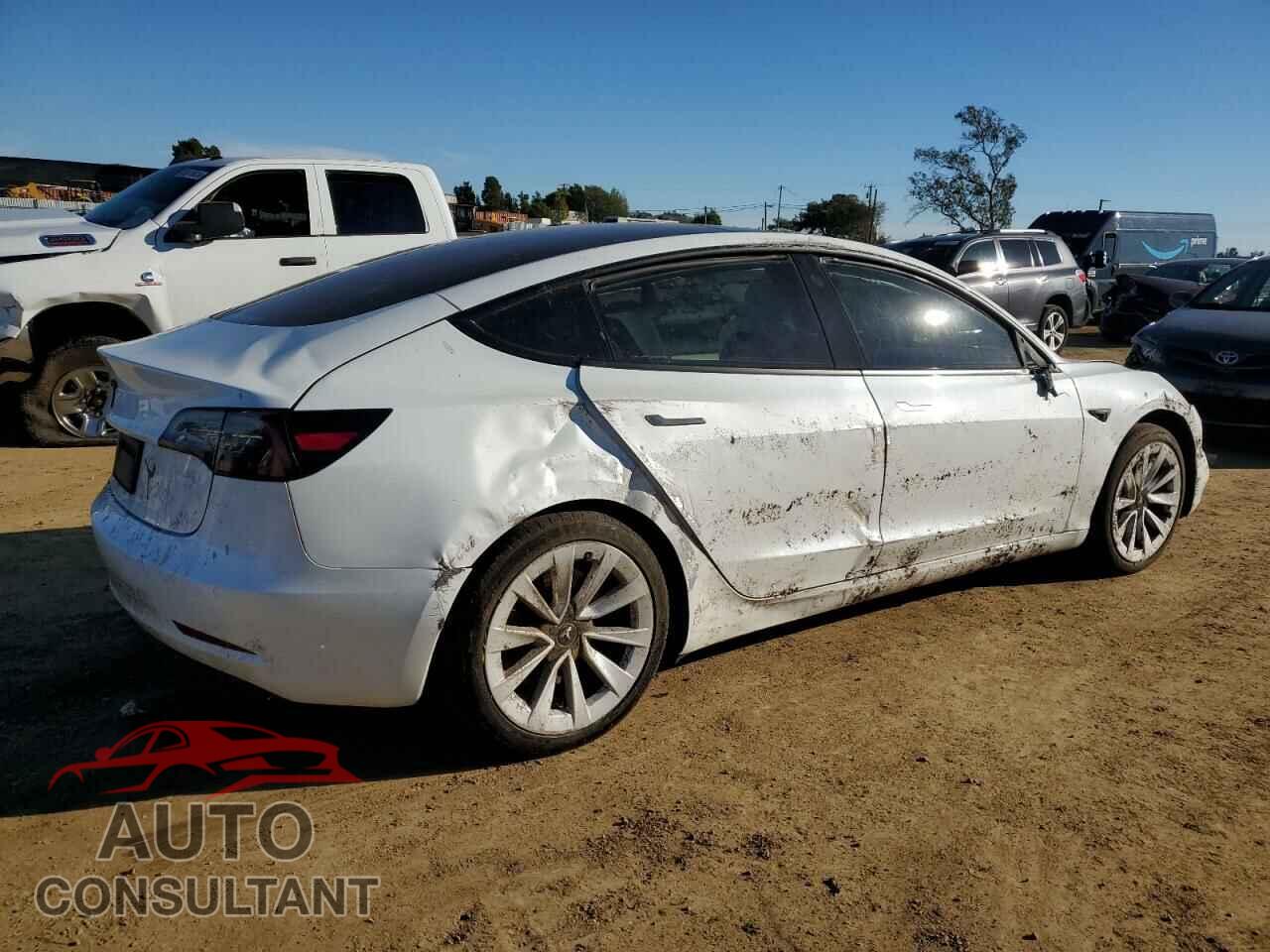 TESLA MODEL 3 2022 - 5YJ3E1EA5NF374232