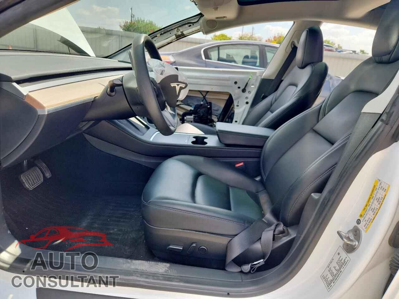 TESLA MODEL 3 2023 - 5YJ3E1EA5PF517585