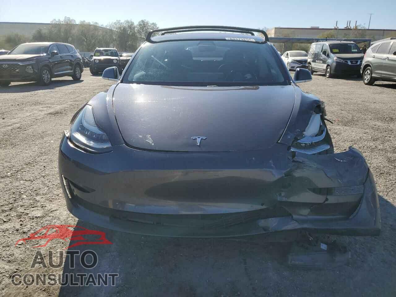 TESLA MODEL 3 2018 - 5YJ3E1EA4JF005078