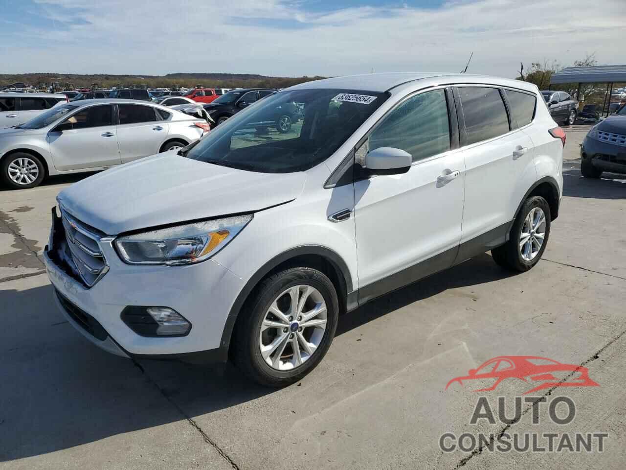 FORD ESCAPE 2019 - 1FMCU0GD3KUA40008