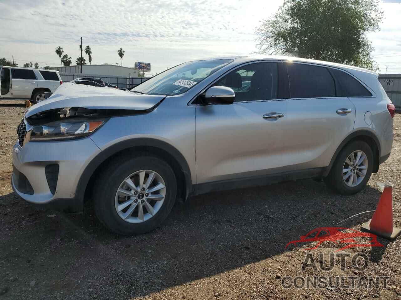 KIA SORENTO 2019 - 5XYPG4A33KG508776