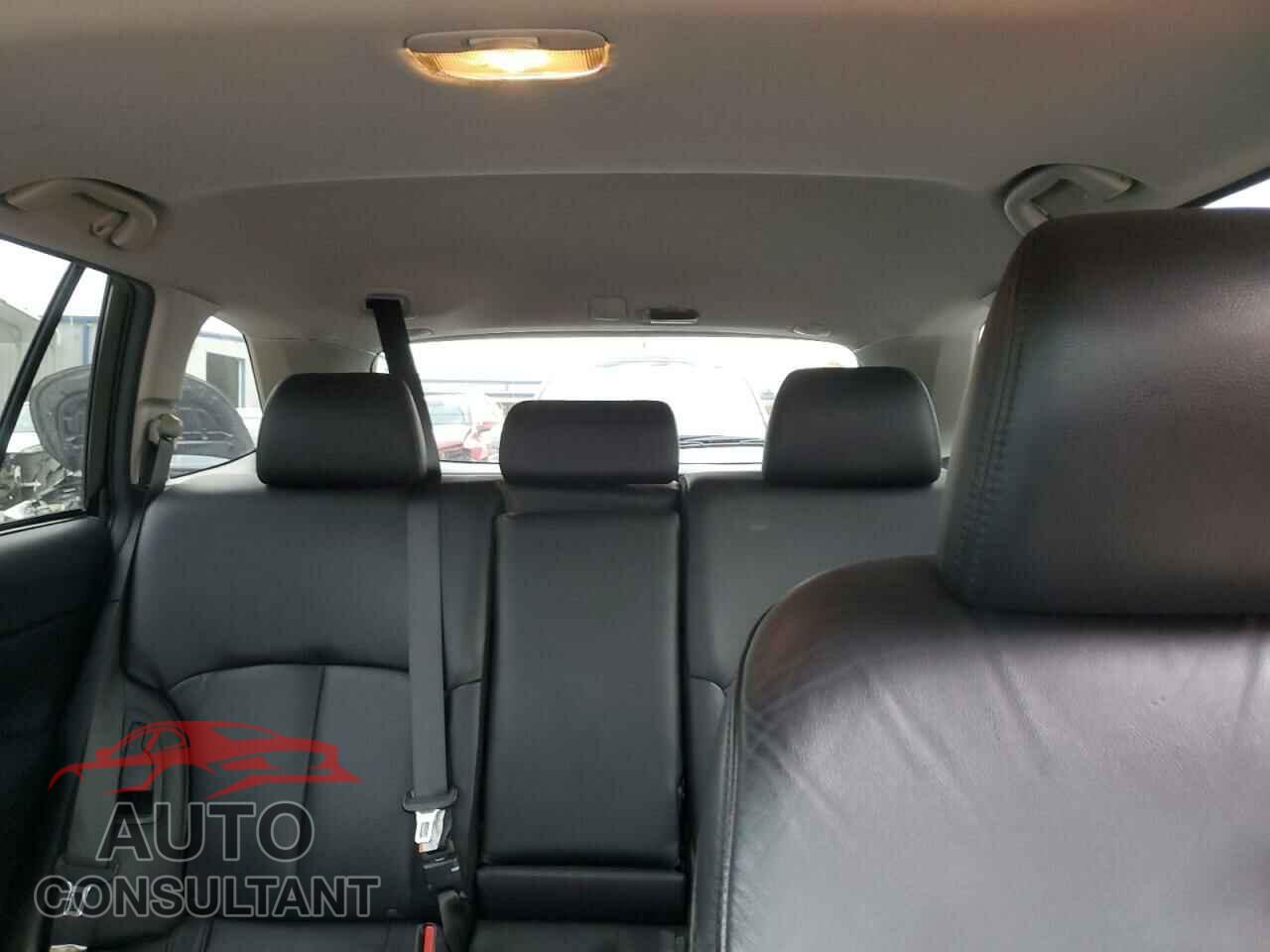 SUBARU OUTBACK 2013 - 4S4BRBLC1D3207254