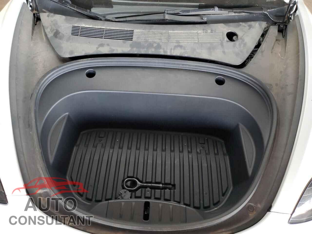 TESLA MODEL 3 2023 - 5YJ3E1EA0PF517719