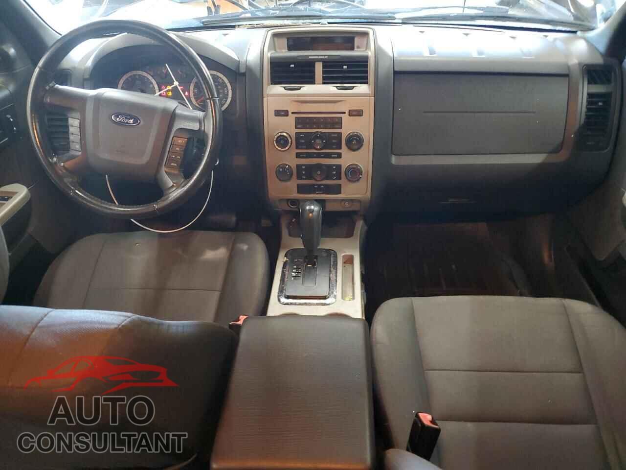 FORD ESCAPE 2011 - 1FMCU9DG7BKB53717