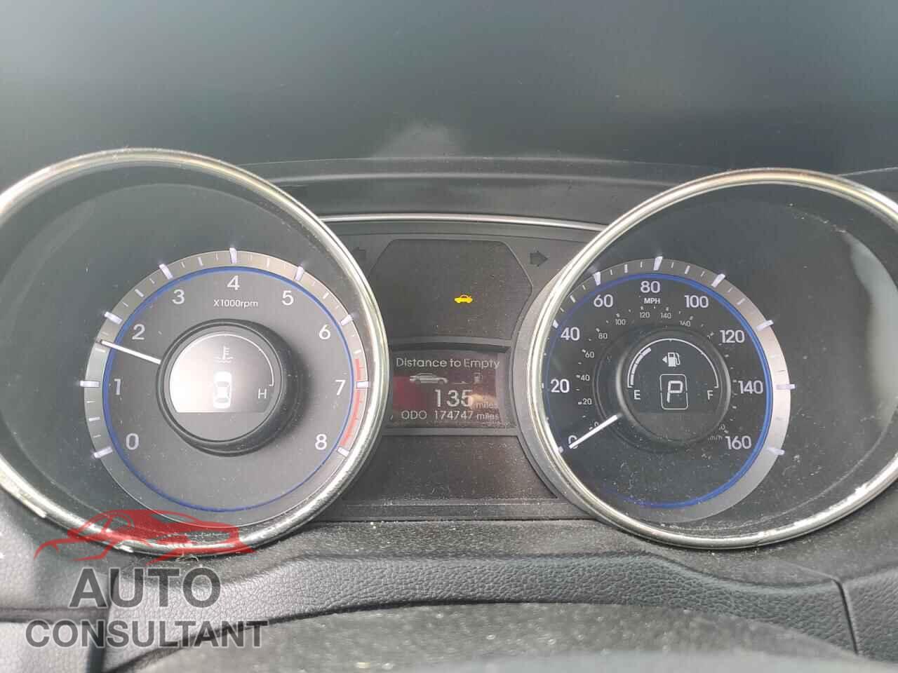 HYUNDAI SONATA 2011 - 5NPEC4AC2BH182139