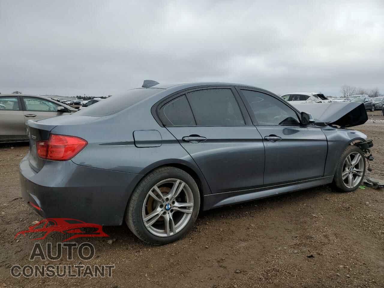 BMW 3 SERIES 2014 - WBA3B3C57EJ977909