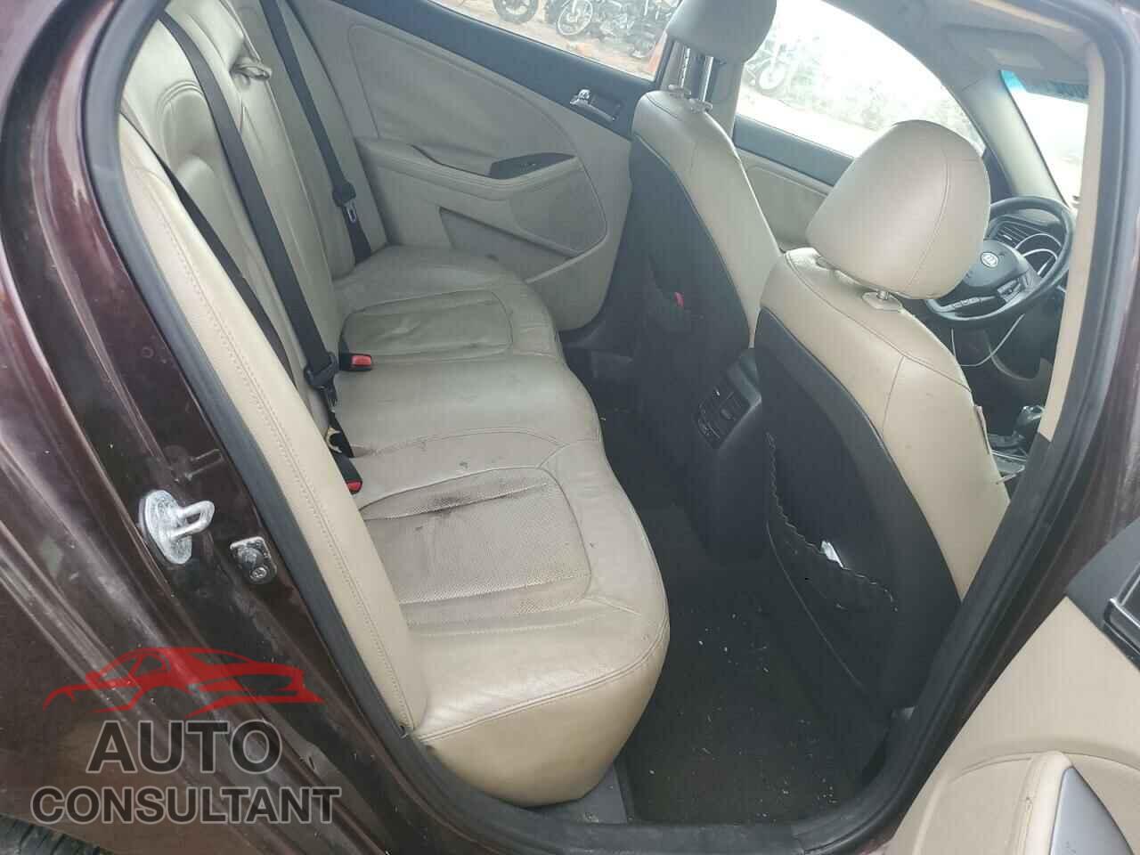 KIA OPTIMA 2011 - KNAGN4A74B5076293