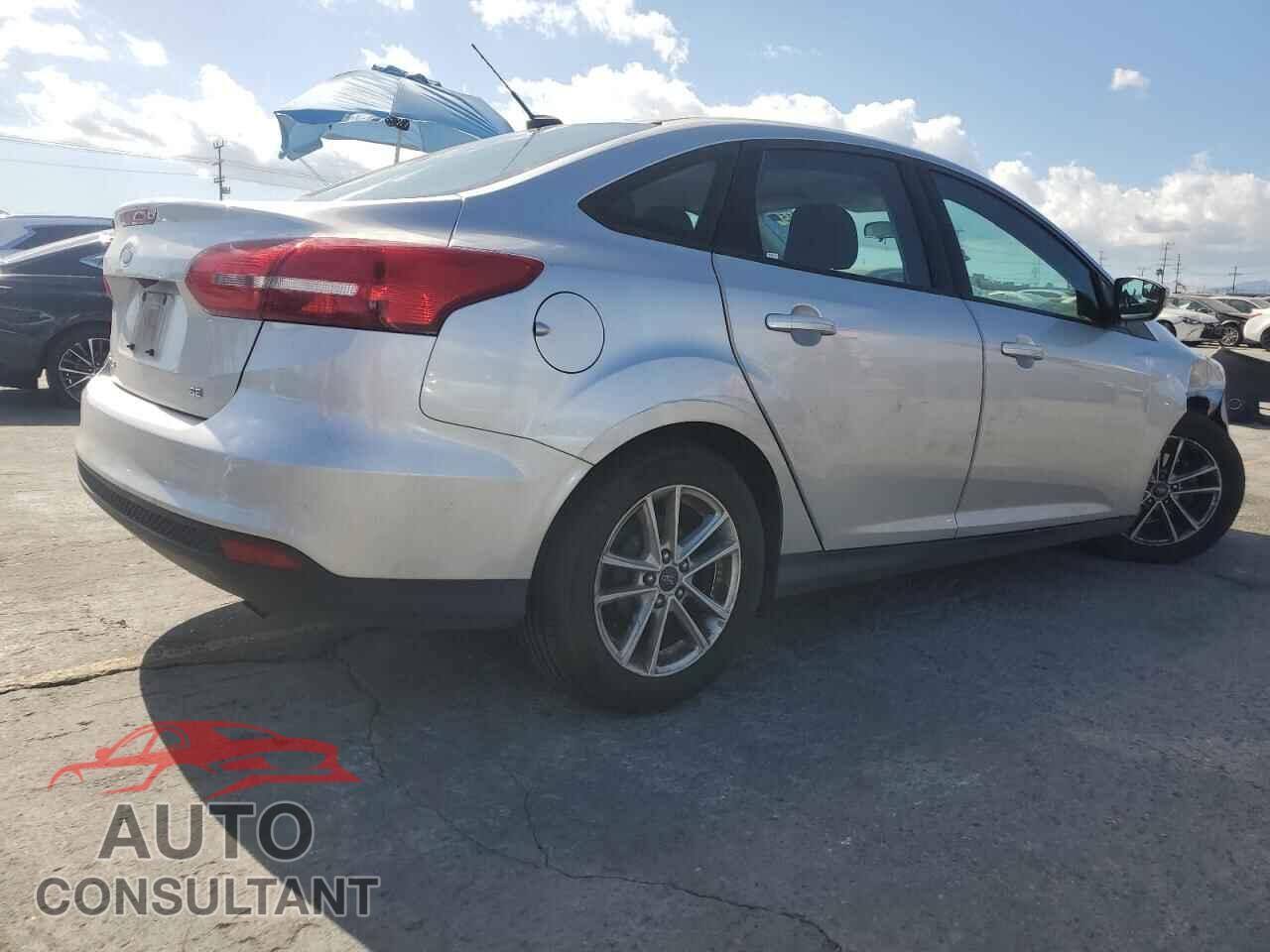 FORD FOCUS 2017 - 1FADP3F23HL300333