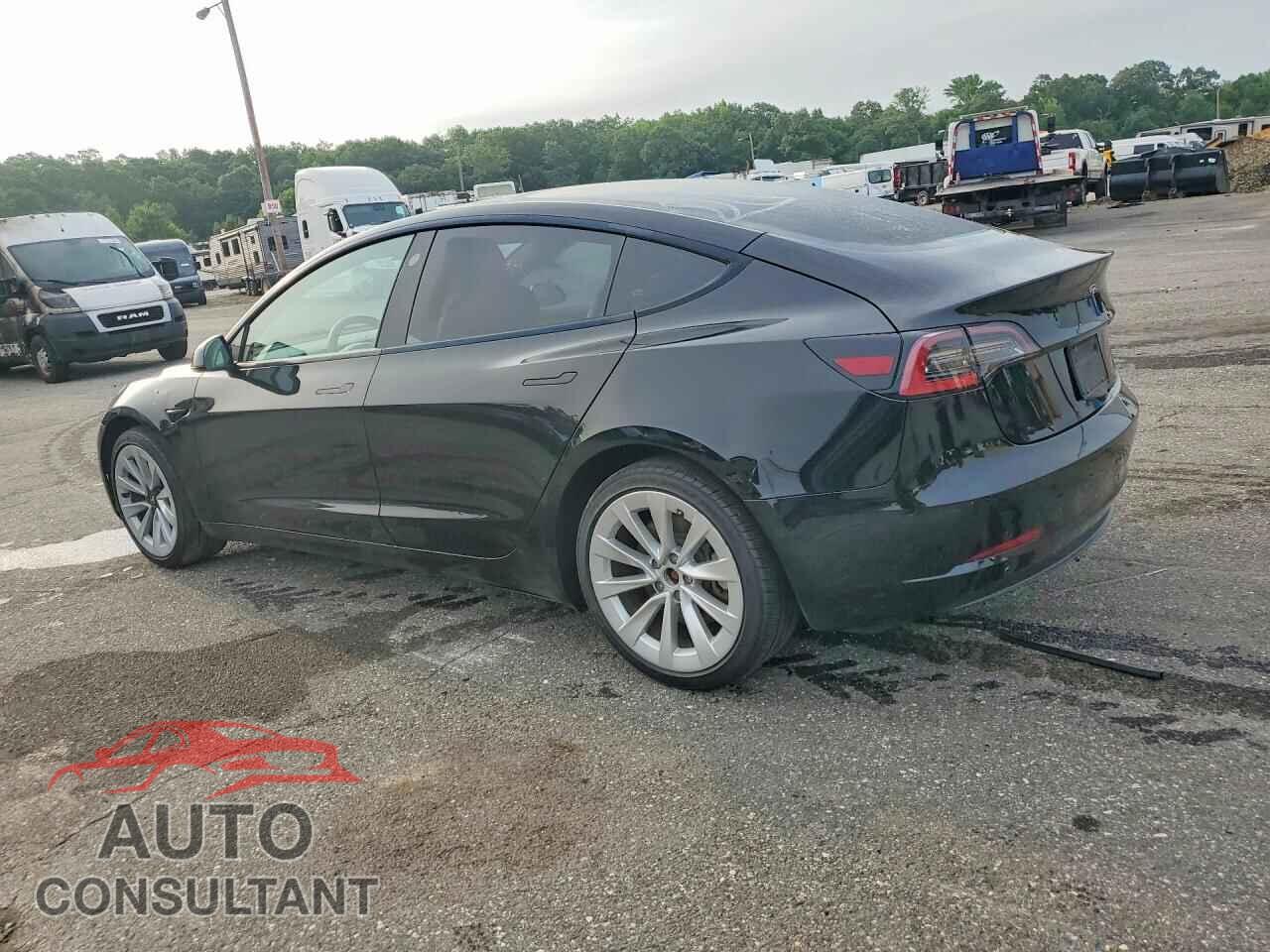 TESLA MODEL 3 2022 - 5YJ3E1EA7NF369033