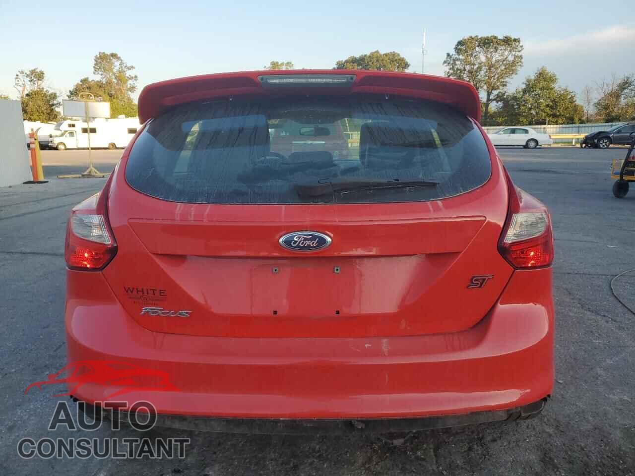 FORD FOCUS 2014 - 1FADP3L92EL164046