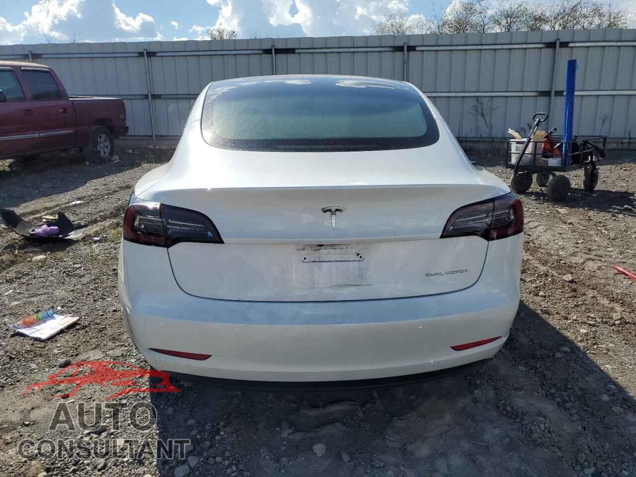 TESLA MODEL 3 2023 - 5YJ3E1EB8PF392221