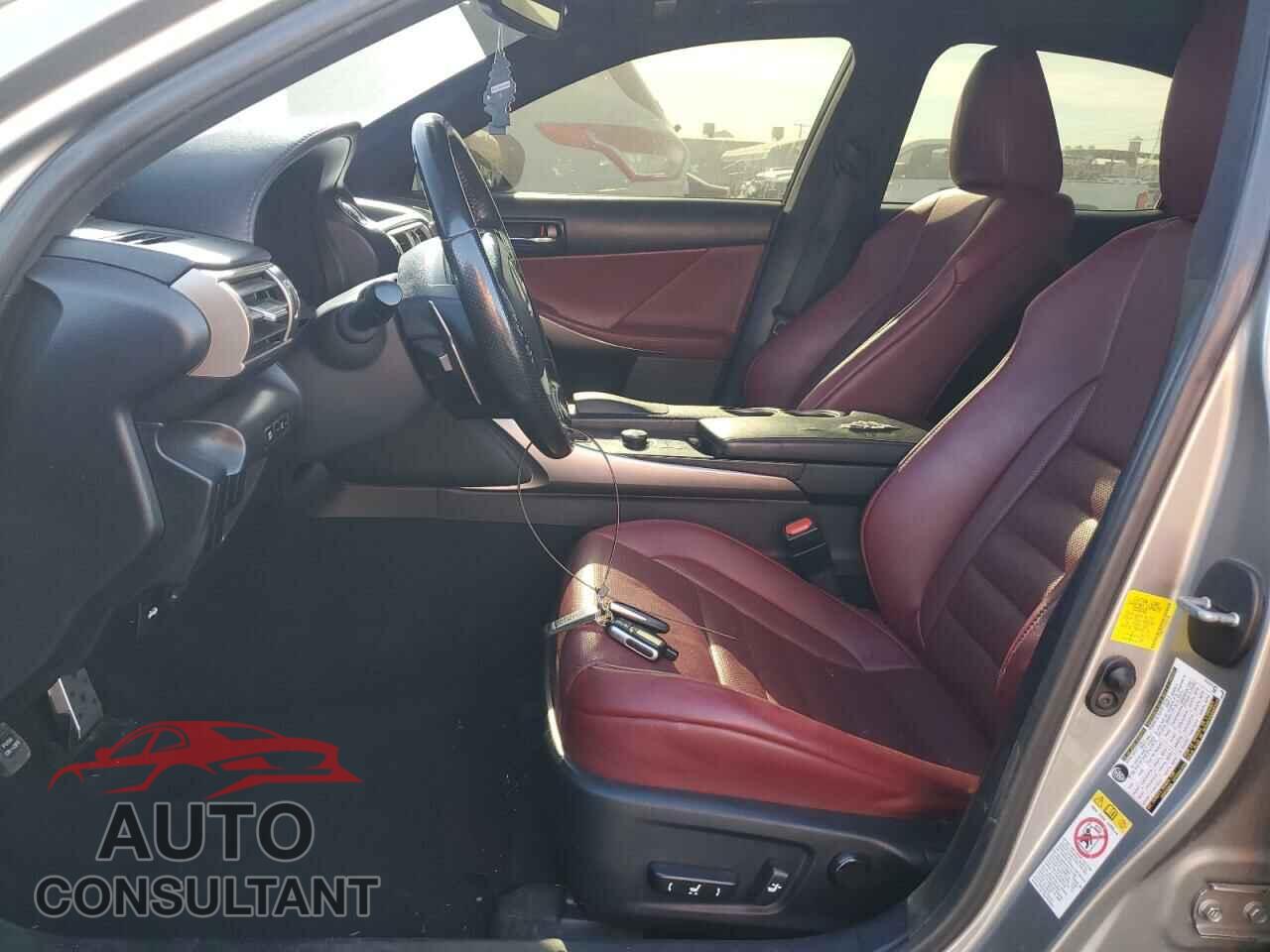 LEXUS IS 2016 - JTHBA1D22G5036890
